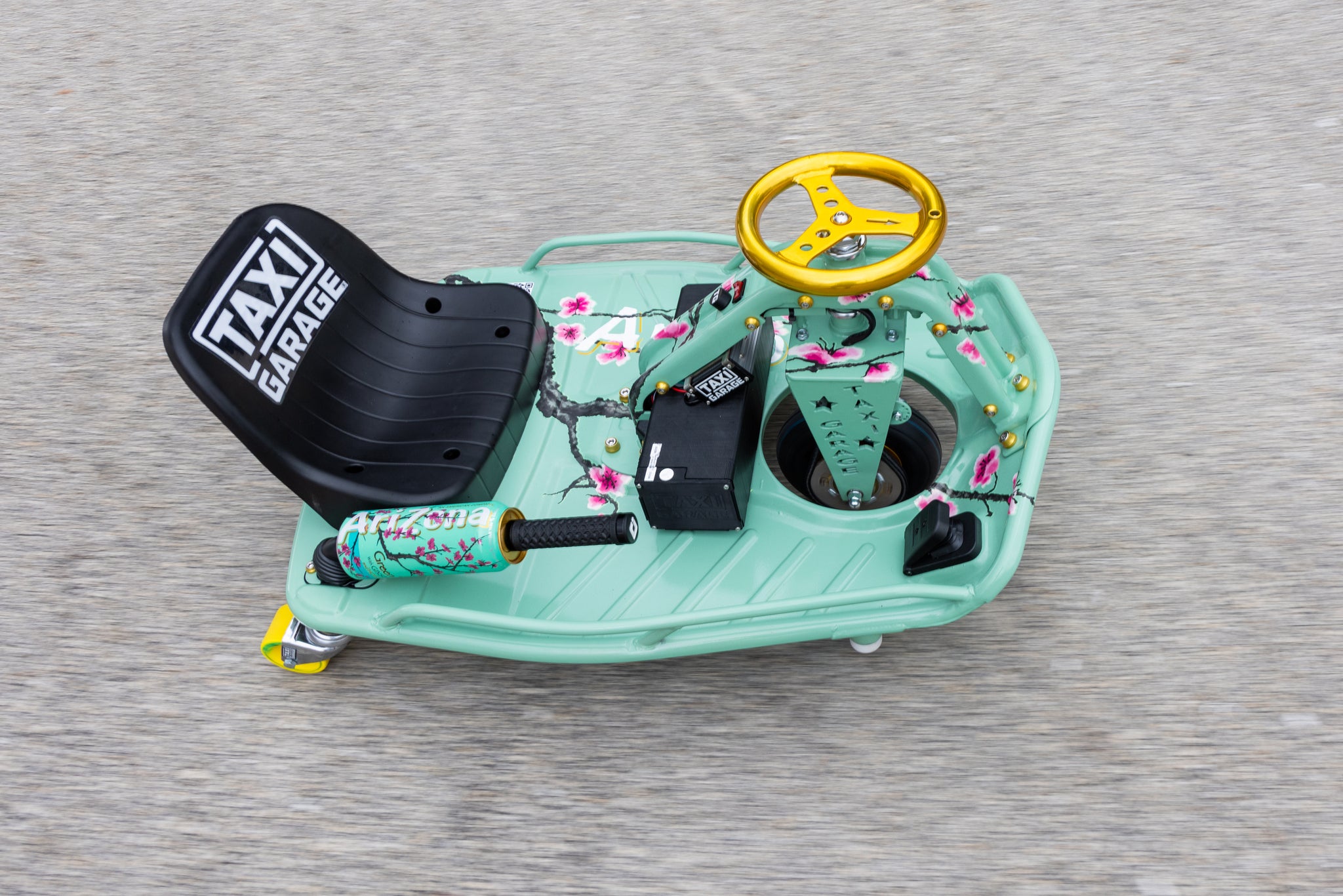 Arizona Green Tea' Stage 4.5 Taxi Garage Crazy Cart INVENTORY