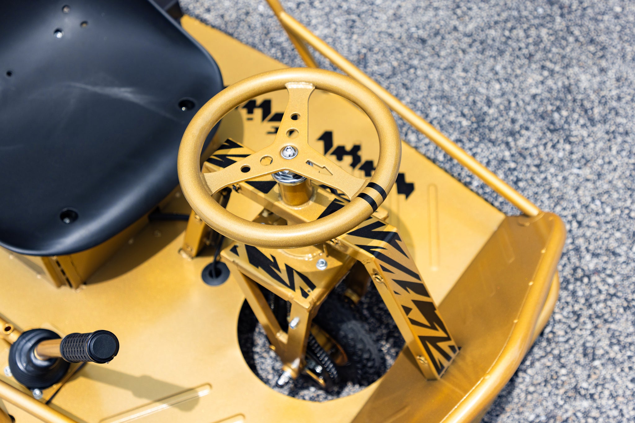 Stage 3 XL Golden Glitter Taxi Garage Crazy Cart INVENTORY – TAXI