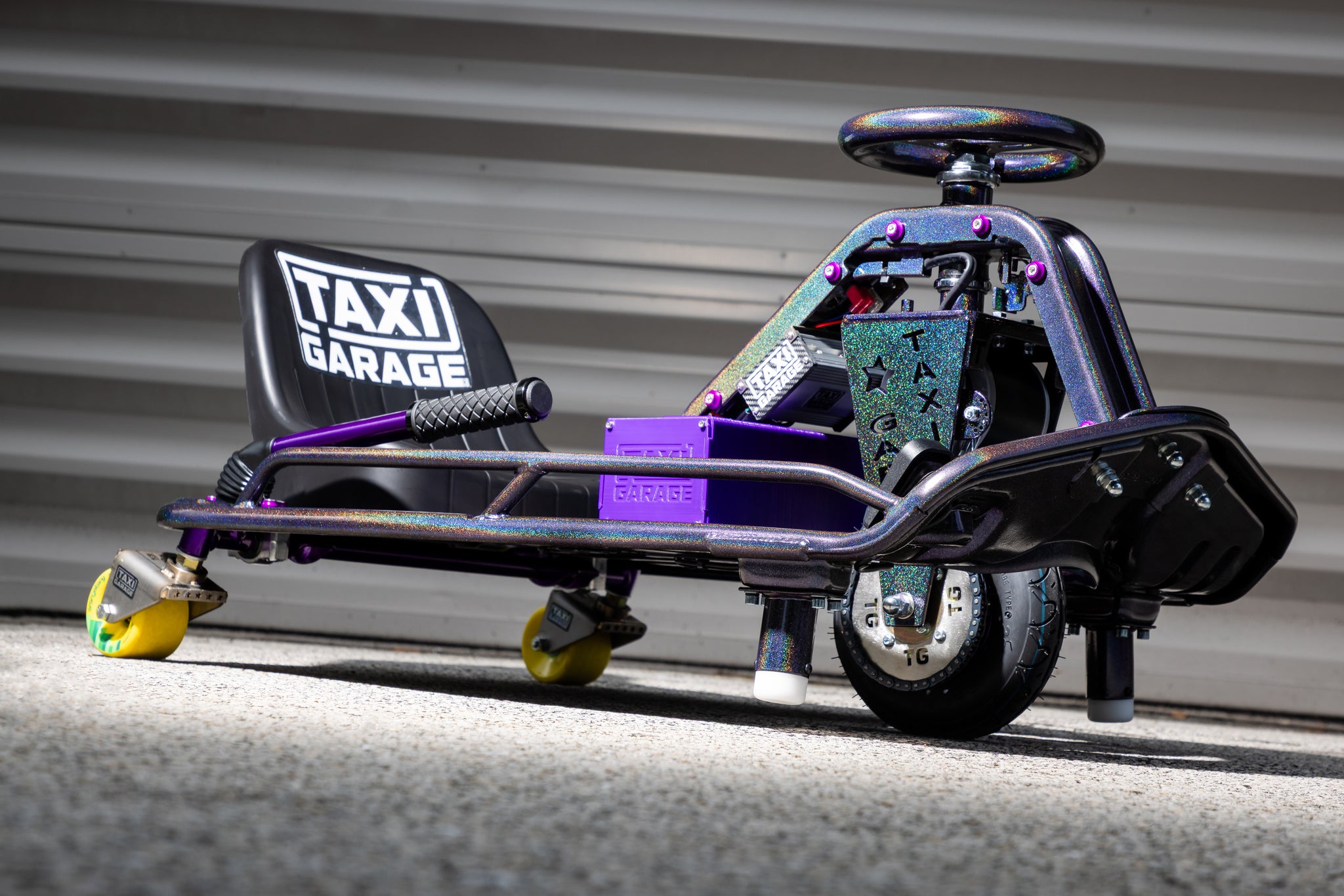 【KRAZY BEE】 KRAZY BEE FUSHICHOURUSHGUARD Krazy Bee | FighterXFashion.com