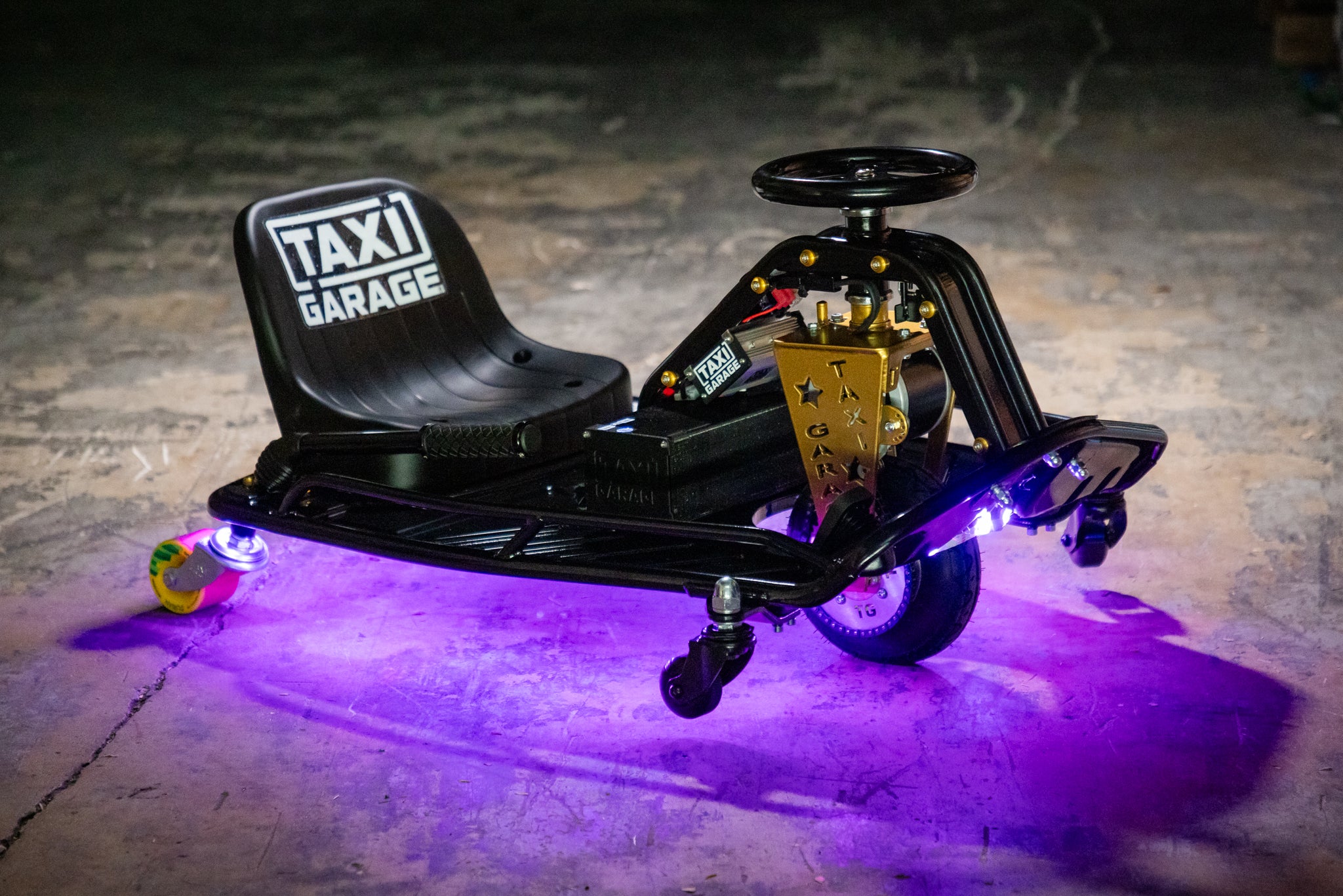 Stage 4.5 Taxi Garage Crazy Cart INVENTORY – TAXI GARAGE